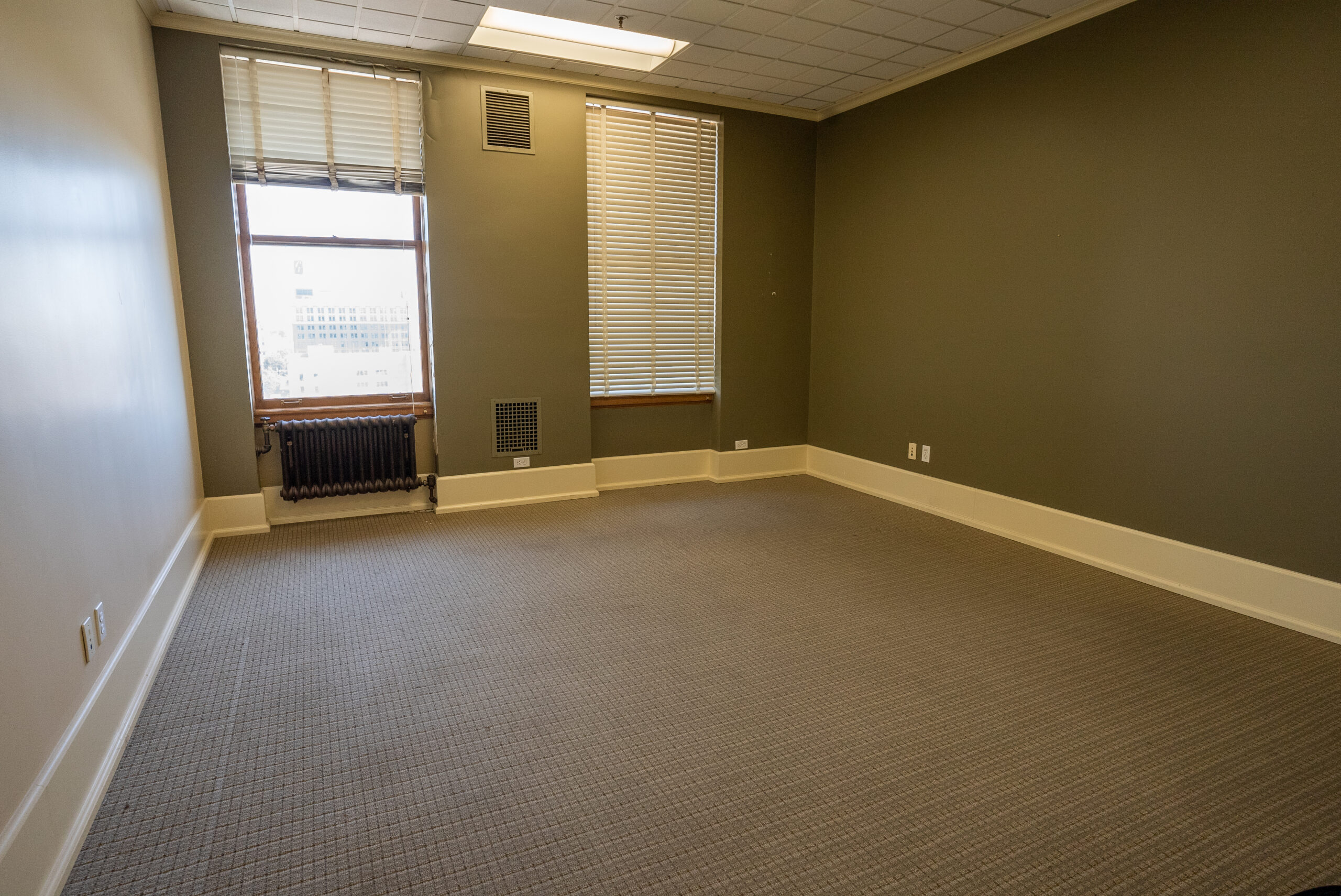 Office Space Available in Downtown Fresno